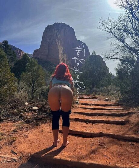 Kaylee Rae model xxx pics