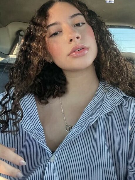 Vtzadaax xxx actress image