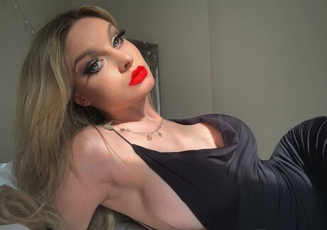 Mogz xx xxx pornstar photo