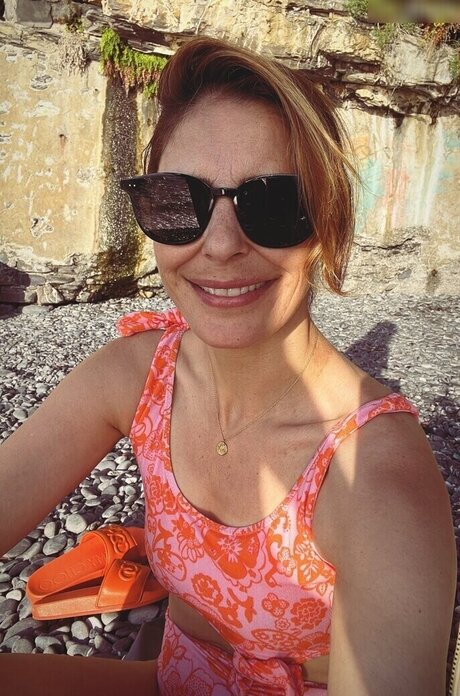 Funda Vanroy top star photo