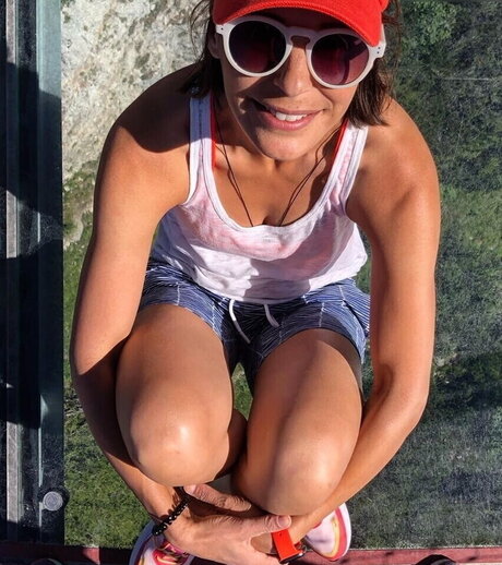 Funda Vanroy star porn photos