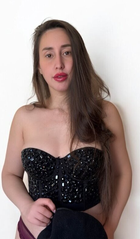 Melike Bulu nudes model galleries