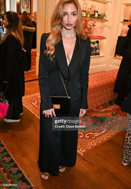 Therica Wilson Read pornstar sex photo