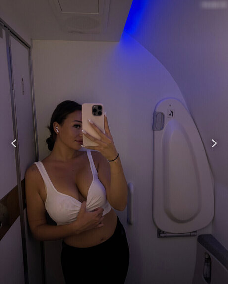 Vanessajolie pornographic star gallery