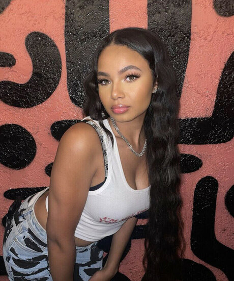 Brooklyn Queen beautiful star pictures