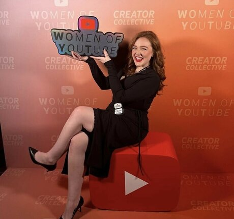 Eleanor Neale free pornstar archive