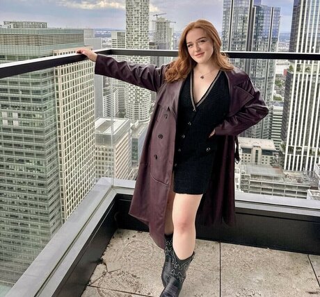 Eleanor Neale pornstar nudes pictures