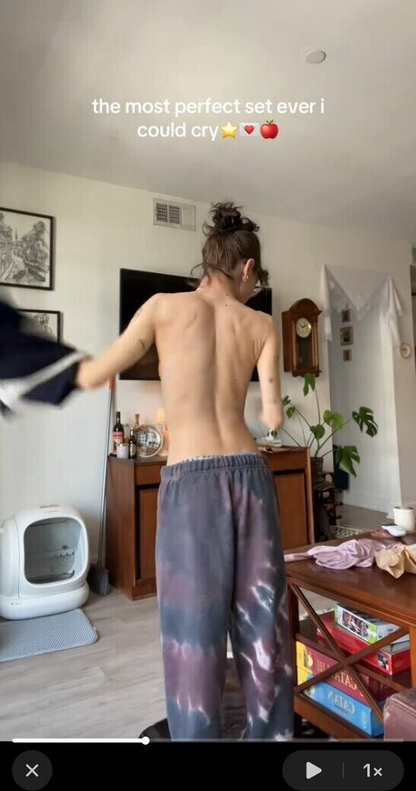 Dylan Troesken art model pics