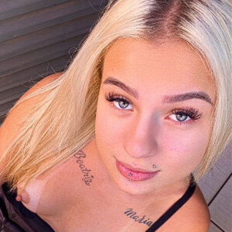 Geiziara Silva star porn galleries