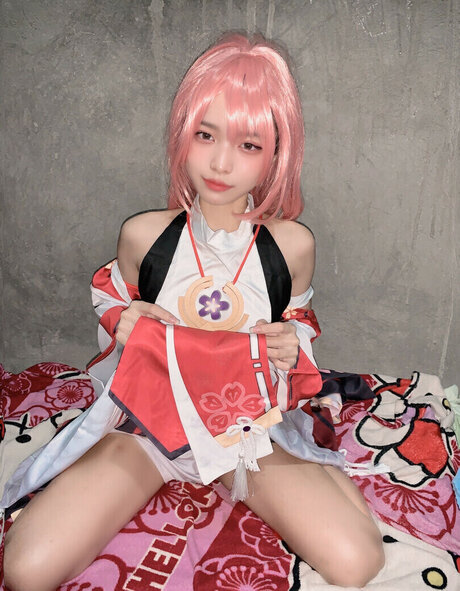 Shayri May Tagyamon hd star photos