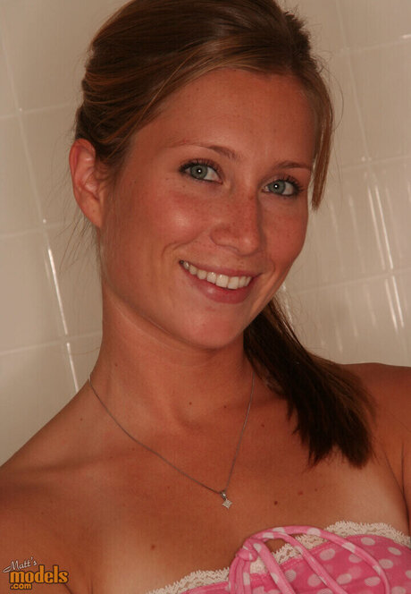 Taylor Grey model pornographic pics