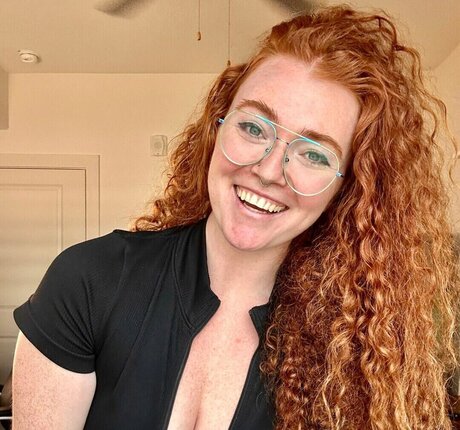 Juniperanne pretty actress gallery