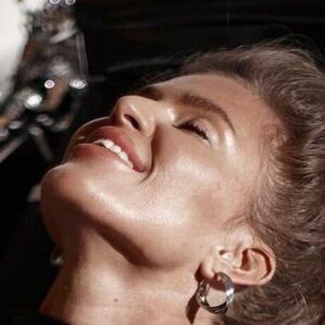 ilonka 51 star exclusive pictures