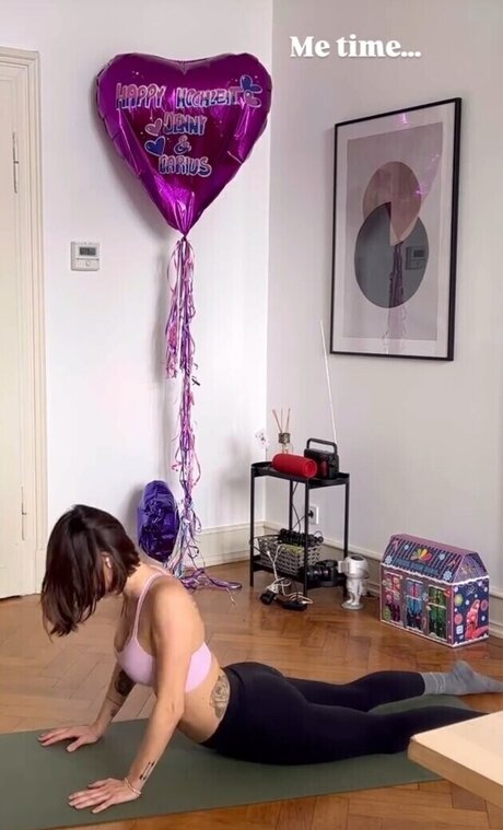 Jennifer Lange star adult image