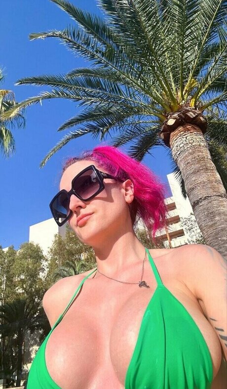 cherryberlin art model pics