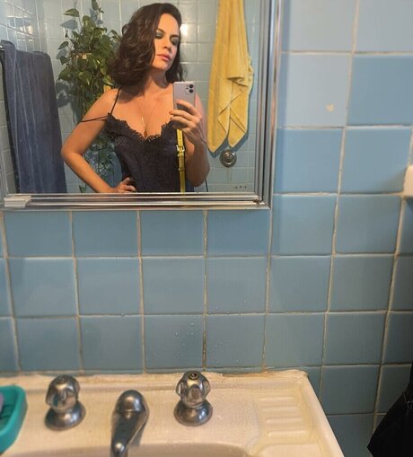 Luisa Micheletti naked star image