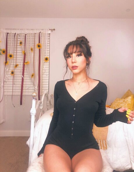 Cierra Revilla xxx star img