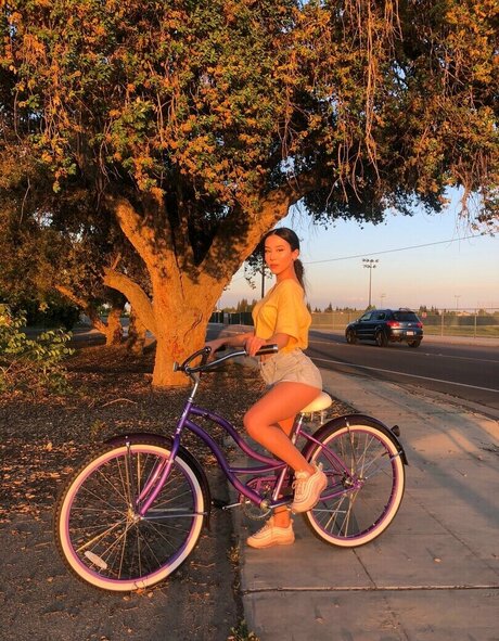 Cierra Revilla model nice galleries