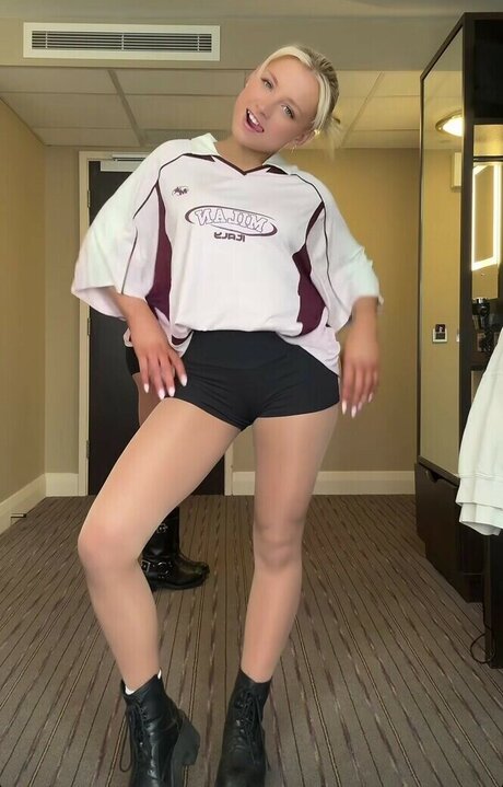 Luceoliviaxo sexy pornstar pictures