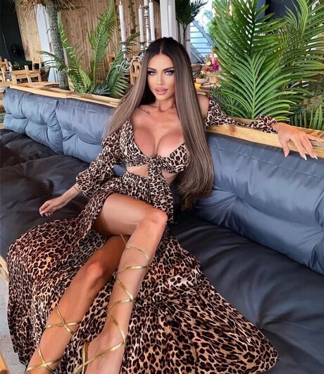 Adina Tatiana pornstar free image