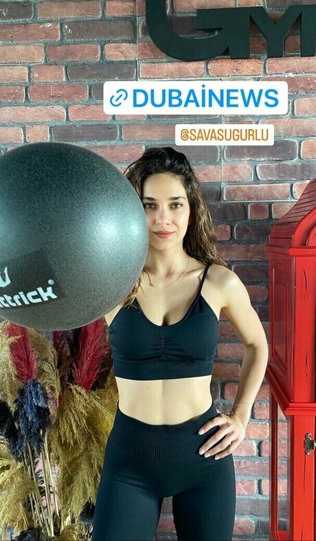 zeynepsedefaydemir pornstar nude img