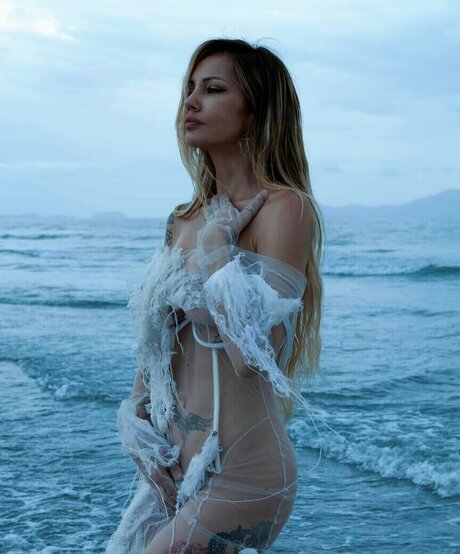 Deborah De Luca sex actress picture