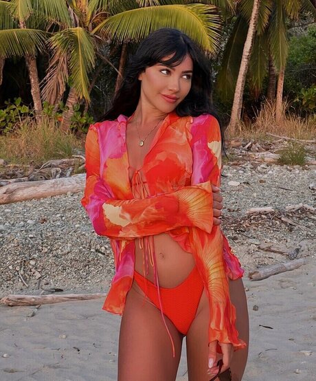 Sara Hesri pornstar adult pic