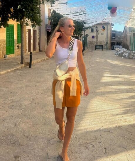 Merle Frohms perfect actress img