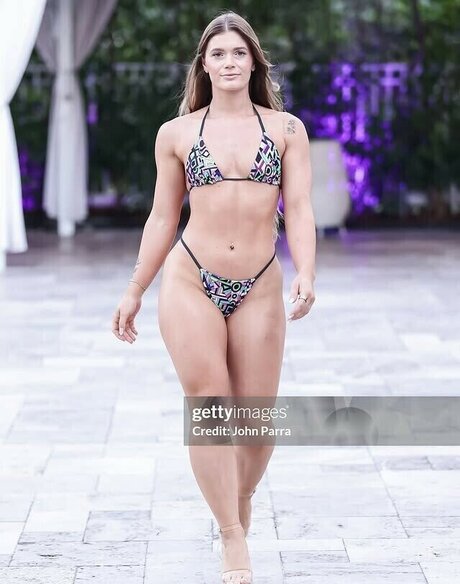 bonniee13 nude model img