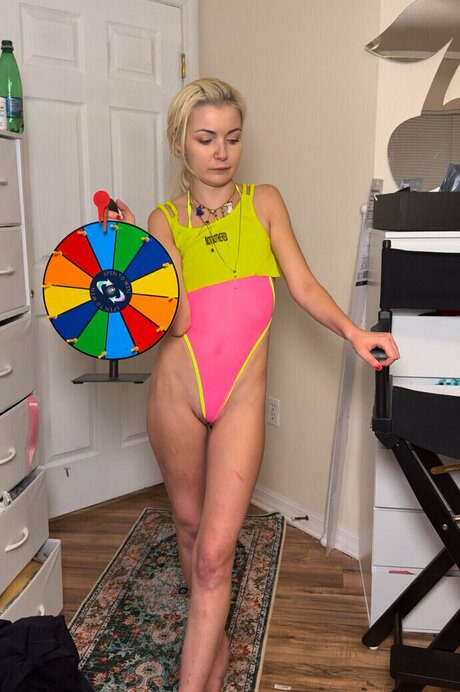 Kerry Carmody star free picture