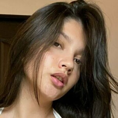 secretshylatina Profile pic