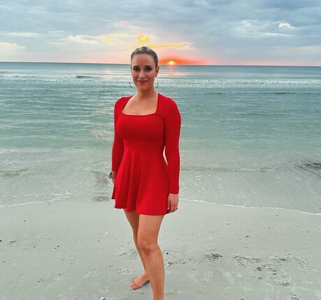 Tricia Whitaker porn model photos