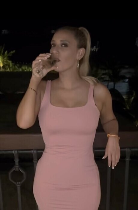 Tricia Whitaker Profile pic