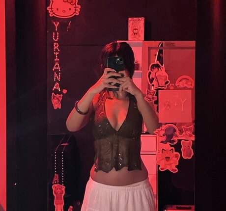 Yuriana Canelita perfect model img