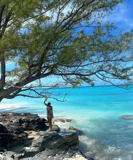 Bella Ramirez art actress photo