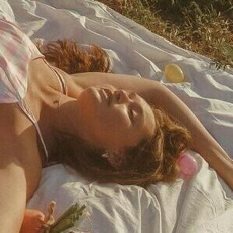 Marina Gonzalez model top photos