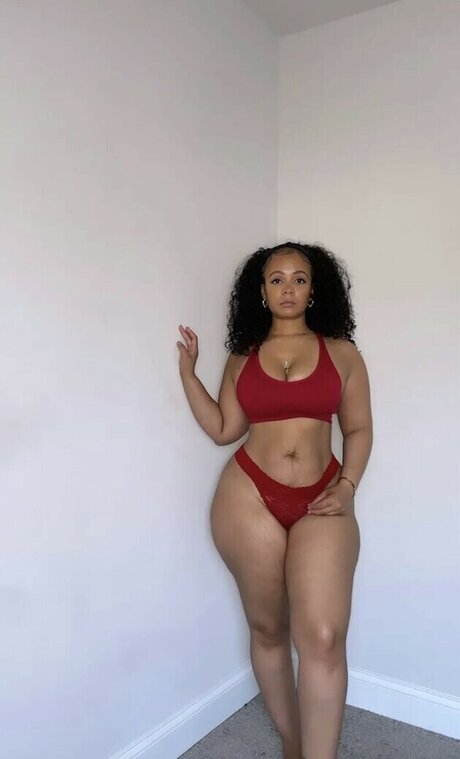 Bianca Blinx pornstar naked picture