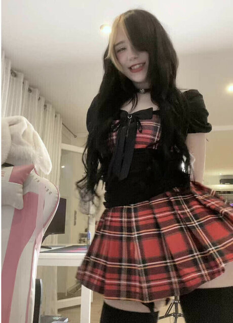 meinekatzeschmecktgut sexy actress gallery