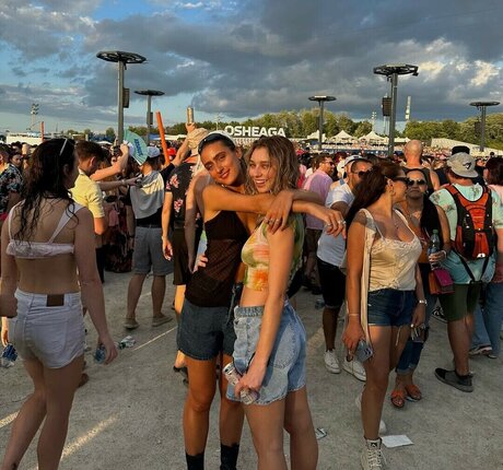 Nursevirg high quality model galleries