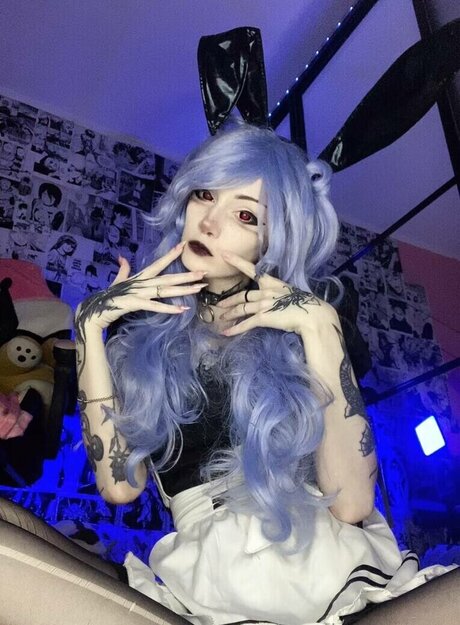 Kura1desu nude model pictures