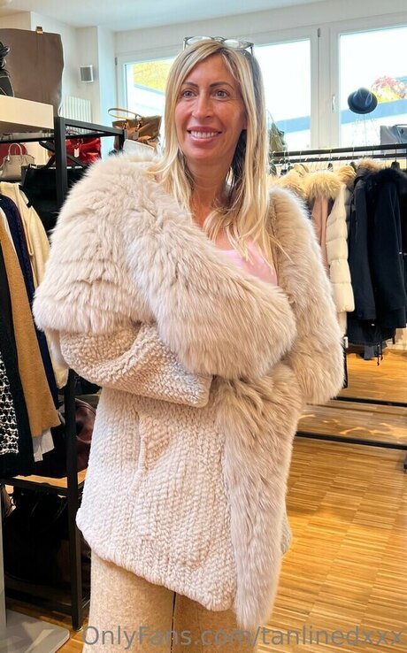 bbw blonde onlyfans art porn pics