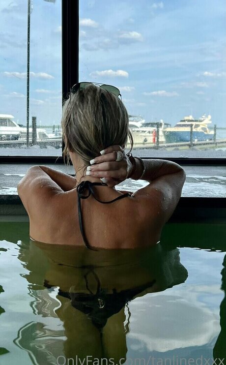 LetzBimbo beautiful star photos