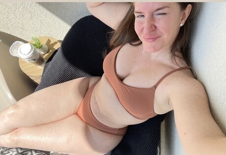 Marissa Gardella erotic pornstar galleries