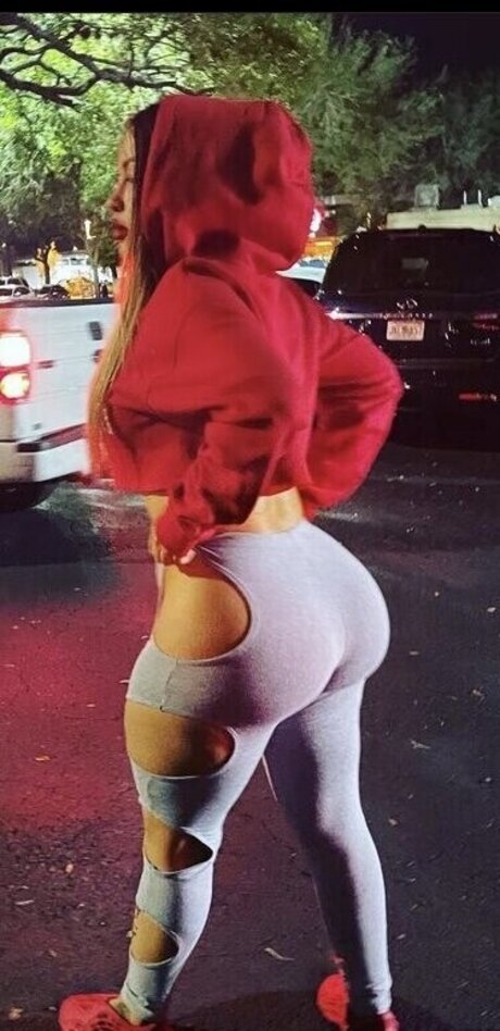 Amber Watkins star beautiful pictures