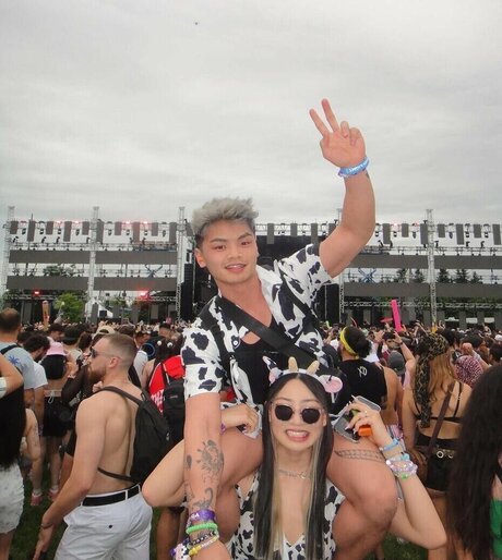 dalcompeach nude pornstar pic