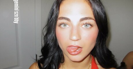 Abby Rathbone hot actress image