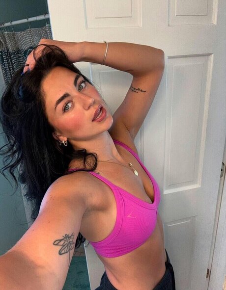 Abby Rathbone hot model galleries