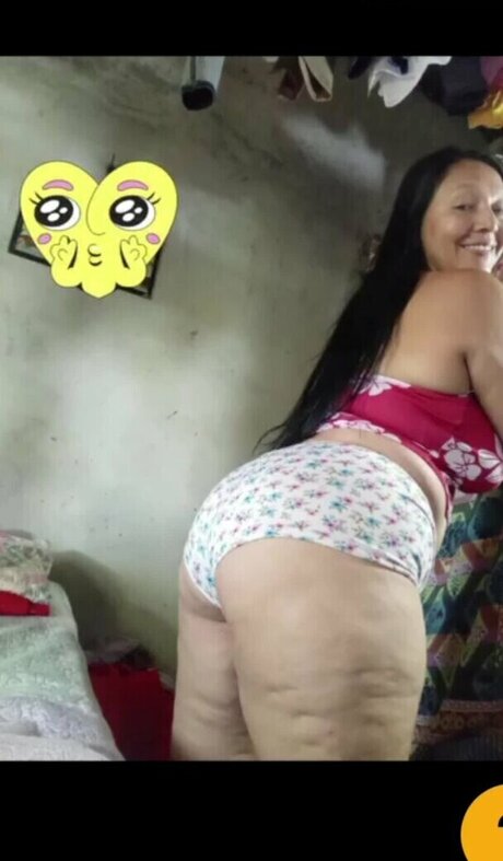 DairalinaVega star pretty image