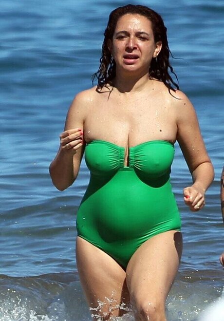 Maya Rudolph nice pornstar image