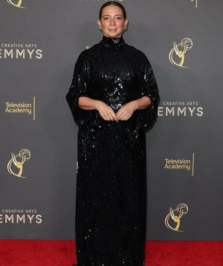 Maya Rudolph star top pic